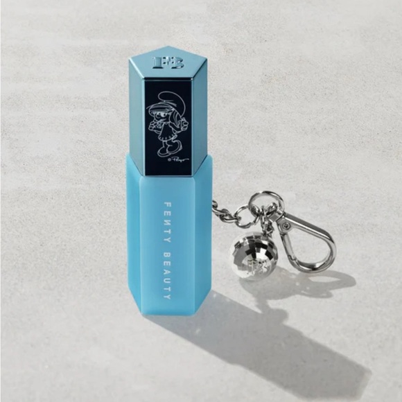 Fenty Smurfette Beauty Purple Lip Gloss with Keychain Limited Edition. - Picture 2 of 4